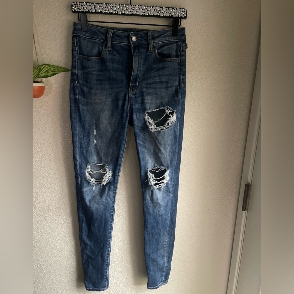 American eagle distressed jegging